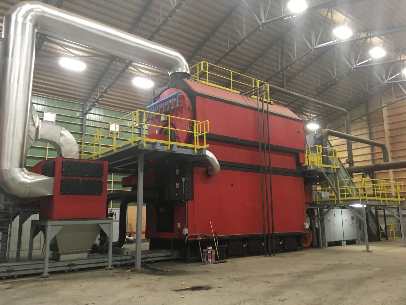 Les Serres Royales – 8 MW Hot Water Boiler (Greenhouse)
